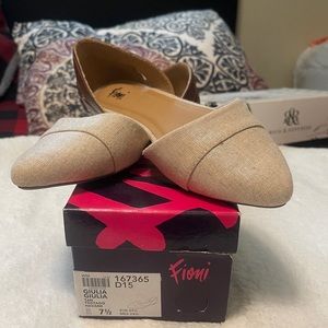 Fiona flats never worn